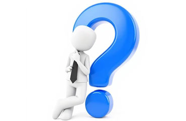 Alles zum Autoankauf – Häufige Fragen und Antworten Eine 3D-Figur in Businesskleidung steht nachdenklich neben einem großen roten Fragezeichen, was Neugier oder eine Fragestellung symbolisiert.